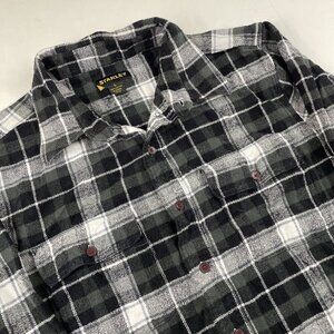Stanley Flannel Shirt Men’s L Long Sleeve Button Up Cotton Plaid Black White
